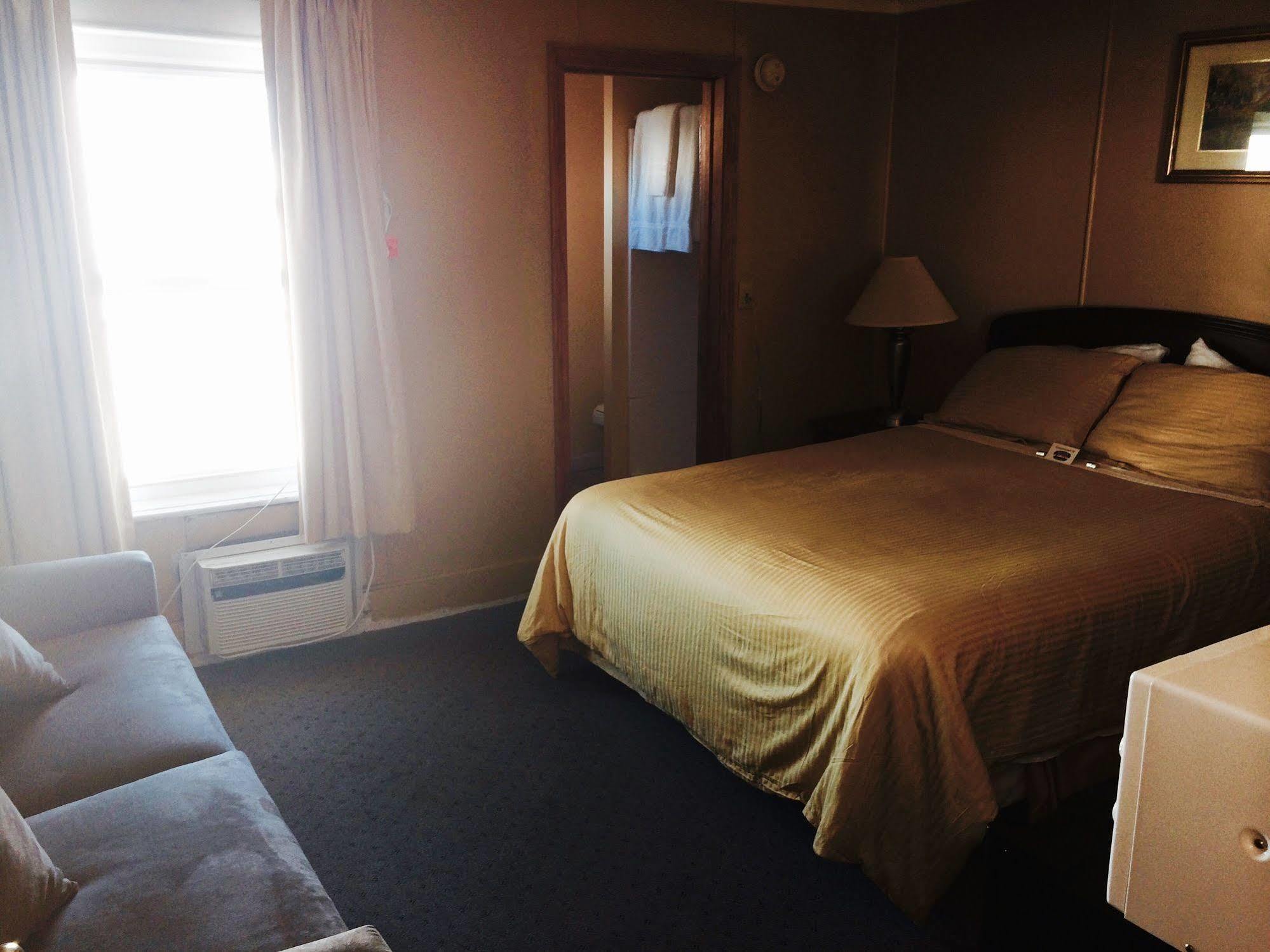 The Moulton Hotel Hampton Eksteriør billede